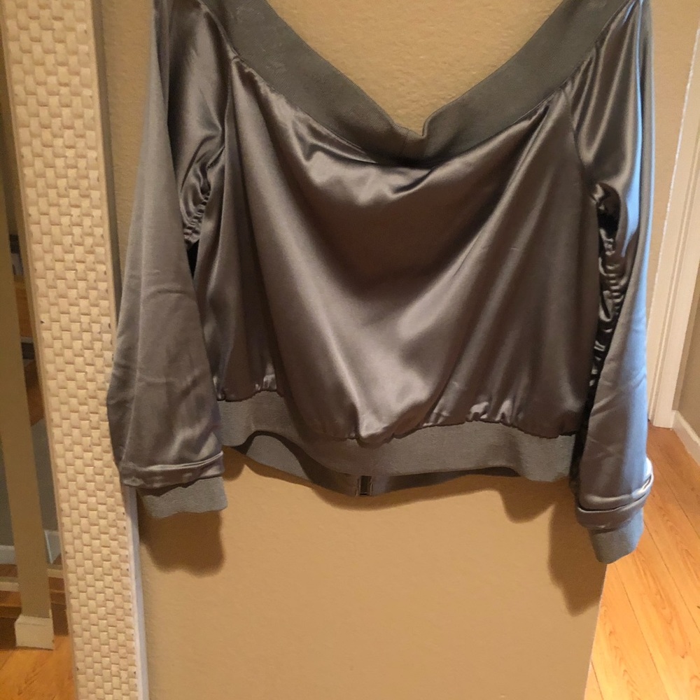 Jacket - Picture 3 of 4